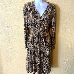 Snake print size 6 mid dress